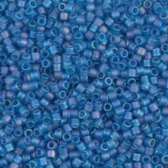 Miyuki delica Perlen 10/0 - Matted transparent capri blue ab DBM-862